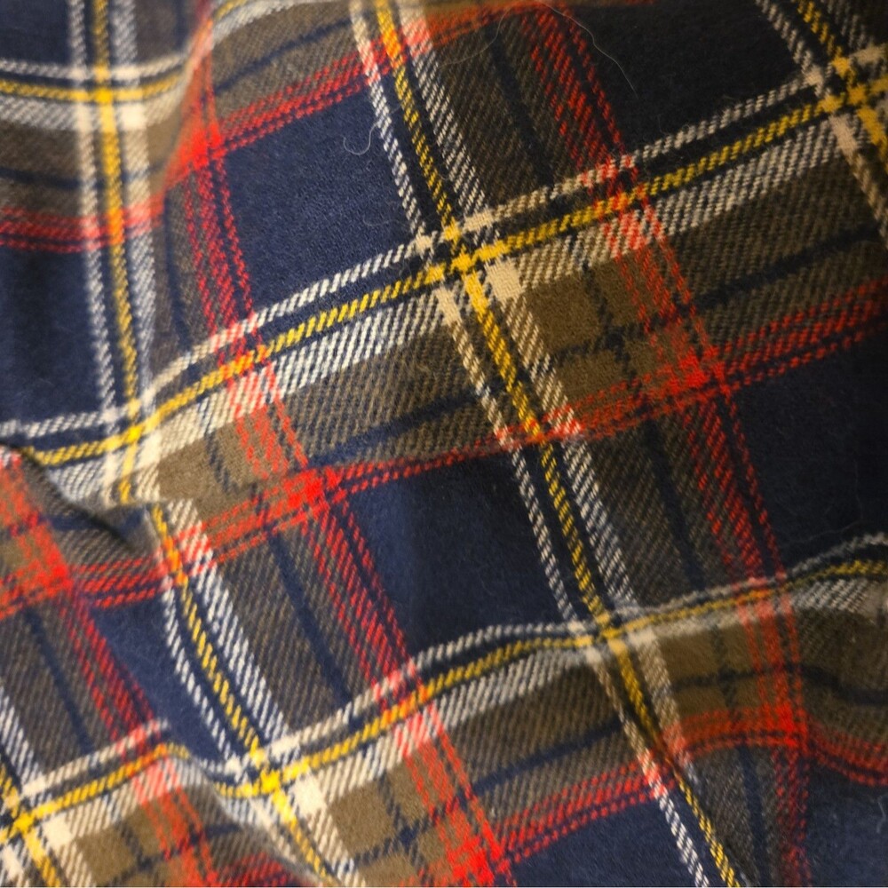 Forever 21 Women's Medium Flannel Cropped Shirt Plaid Striped Button Down Top - Picture 7 of 7